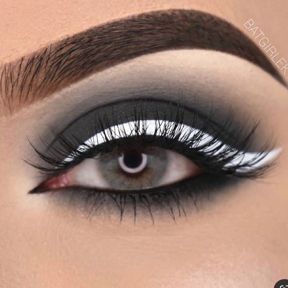 Suva Beauty Hydra Liner FX Cake Eyeliner in Space Panda White BNIB - Picture 13 of 16